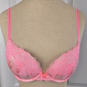 Victoria's Secret Dream Angels Push Up Bra Size 34B Pink Lace And Mesh Lingerie